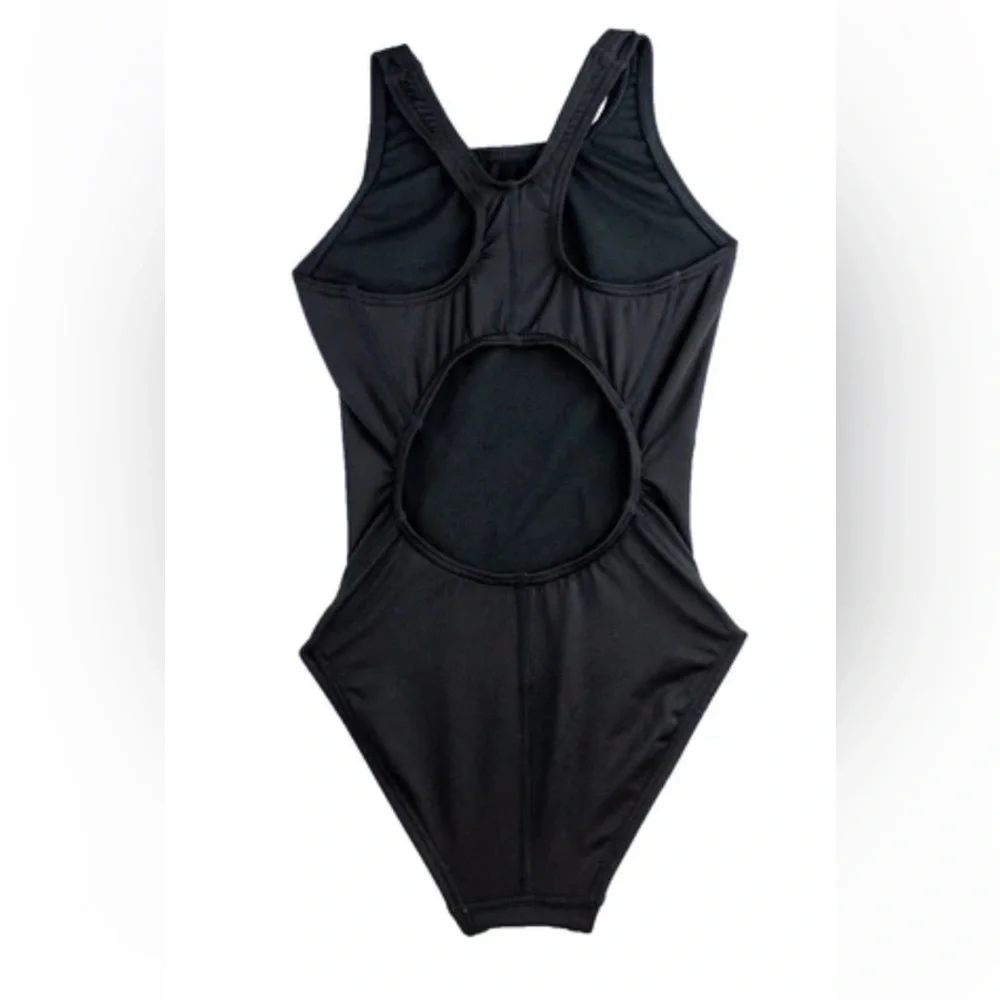 TYR girl diamond